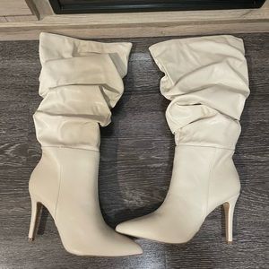 BRAND NEW EXTRA WIDE CALF BOOT. OFF WHITE/CREAM COLOR. SIZE 8.5
